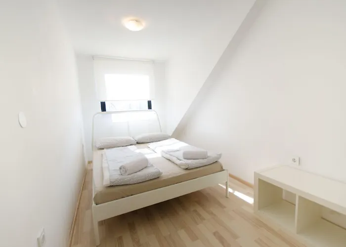 Ambrozic * Ljubljana