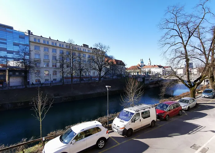 Ambrozic Konukevi Ljubljana