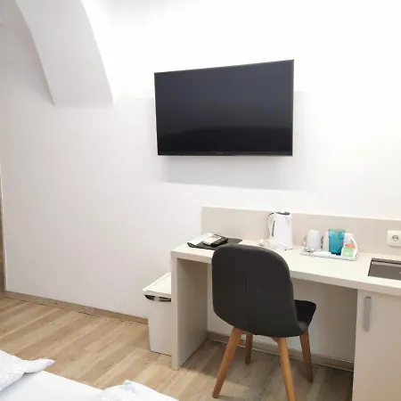 Ambrozic Guest house