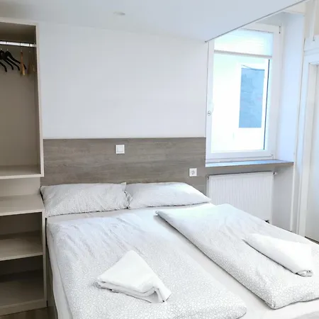 Ambrozic Guest house *