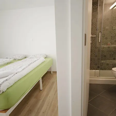 Ambrozic Guest house Ljubljana