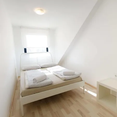 Ambrozic Guest house *