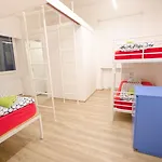 룸스 암브로지체 *